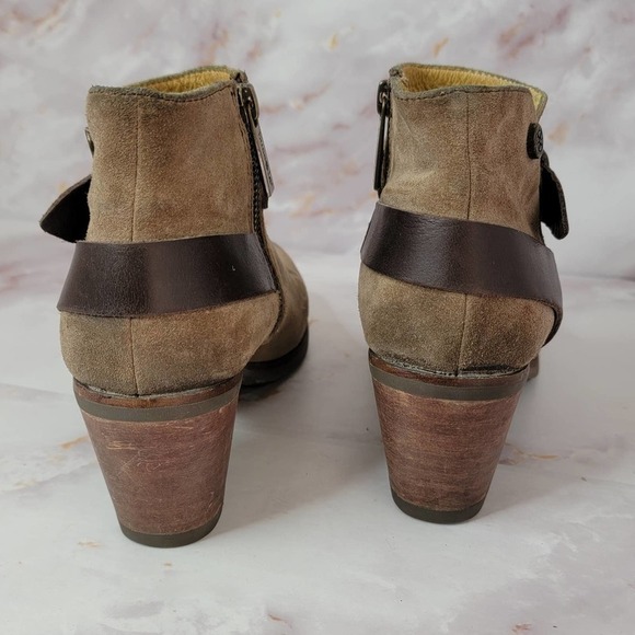 BUSSOLA Leather Ankle Bootie Size zipper - Picture 9 of 14